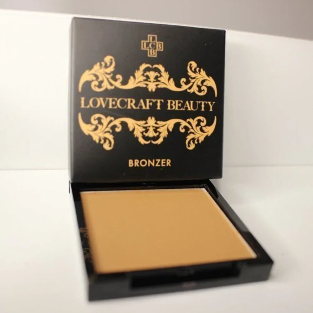 Lovecraft Beauty Bronzer in Sunniva